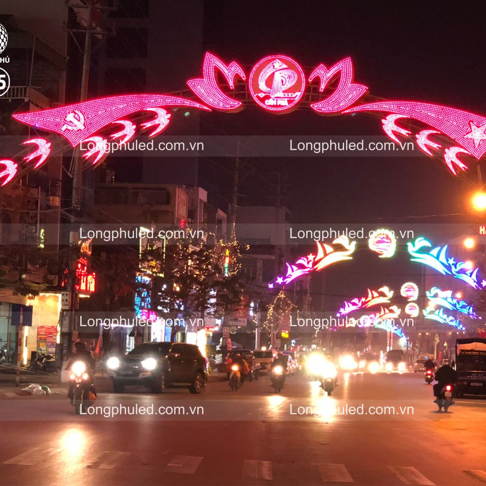 Trang trí thành phố Cẩm Phả chào mừng năm mới Mậu Tuất năm 2018